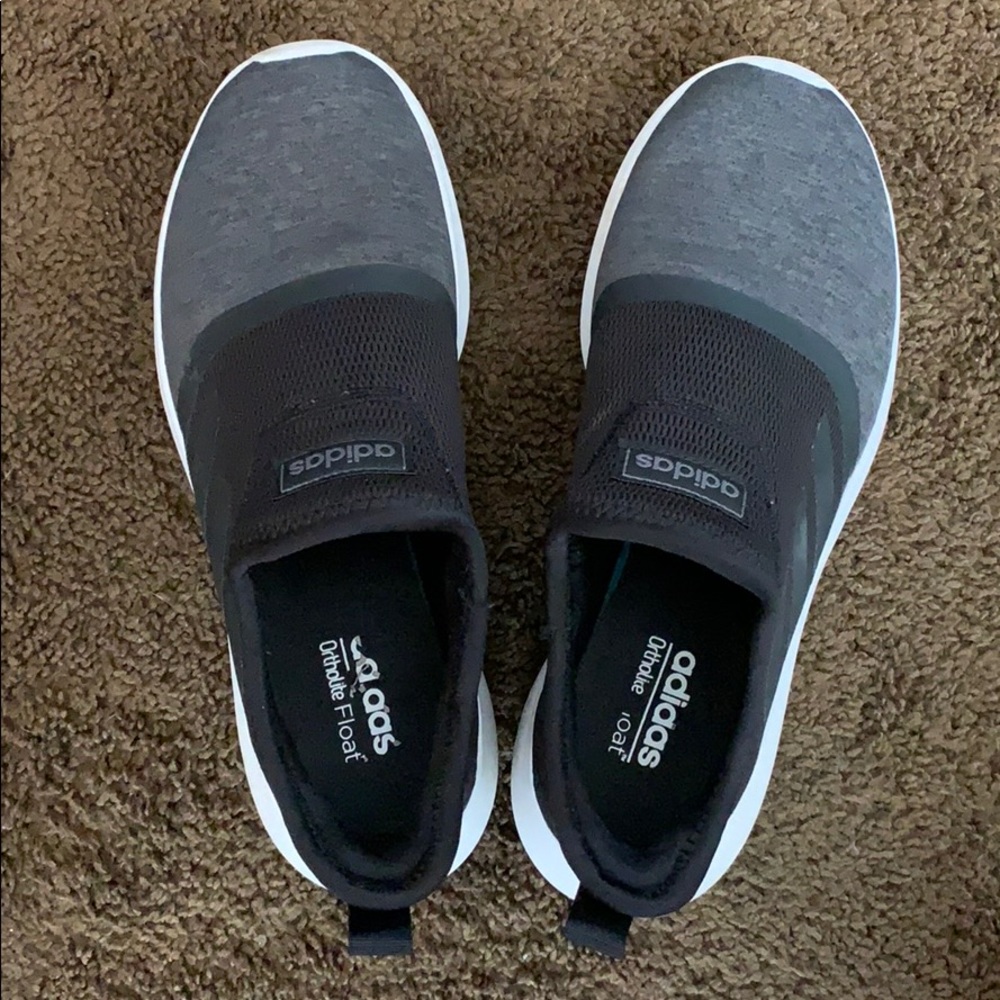 Adidas Slip-on Shoes EUC **Read Description**